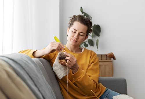 MEYAGO 5PCS Crochet Hook Grips Set Ergonomic Crochet Hook Handle Multi-Size Ergonomic Crochet Hook Handle Attachment - Fit...